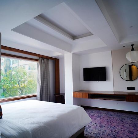 Ishaan Sarovar Portico Деогарх Экстерьер фото